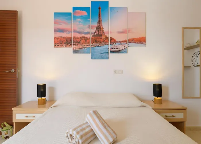 Bella Vista - Paris Apartment *